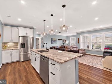 21914 HAWKSBILL HIGH CIRCLE, Unit 204, STERLING, VA 20164