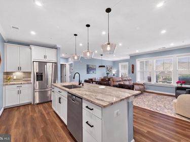 21914 HAWKSBILL HIGH CIRCLE , Unit 204, STERLING, VA 20164