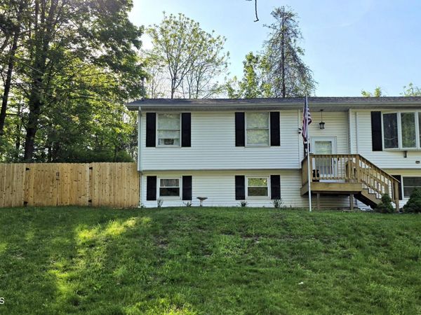 324 1st Avenue, Kingston, NY 12401