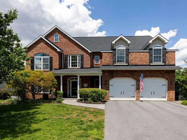 240 NORTHVIEW DR, DAYTON, VA 22821