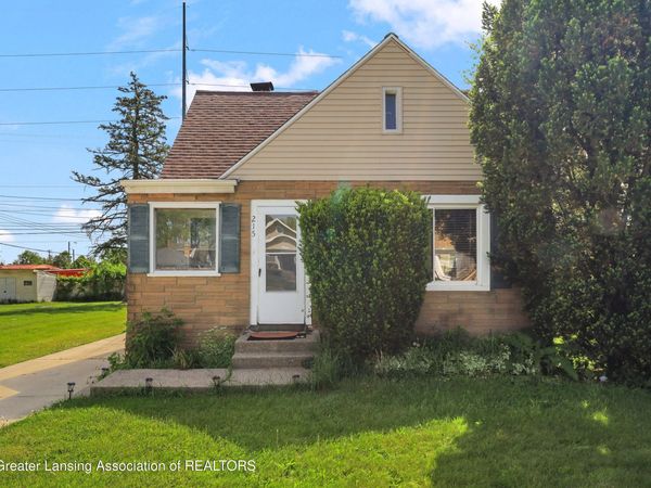215 Hungerford Street, Lansing, MI 48917