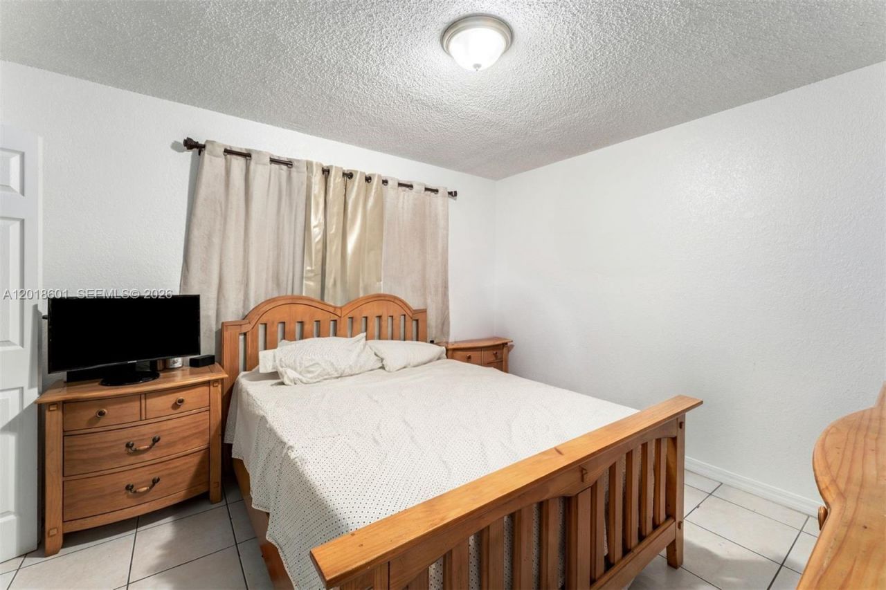 5706 W 26th Ave , Unit 5706, Hialeah, FL 33016 Photo