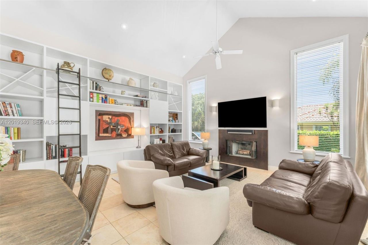 12801 Old Cutler Rd , Pinecrest, FL 33156 Photo