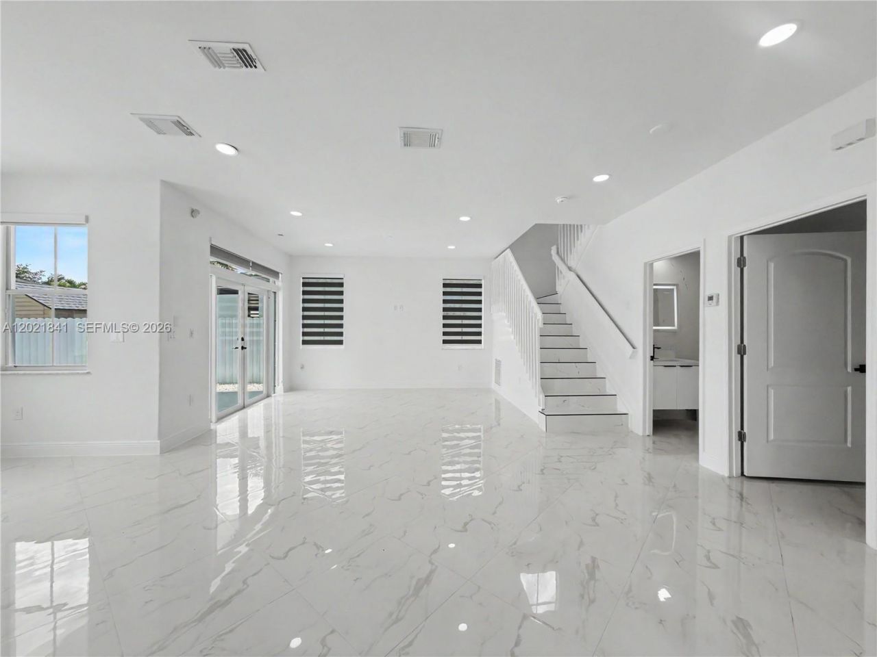 15486 SW 23rd Ln , Miami, FL 33185 Photo