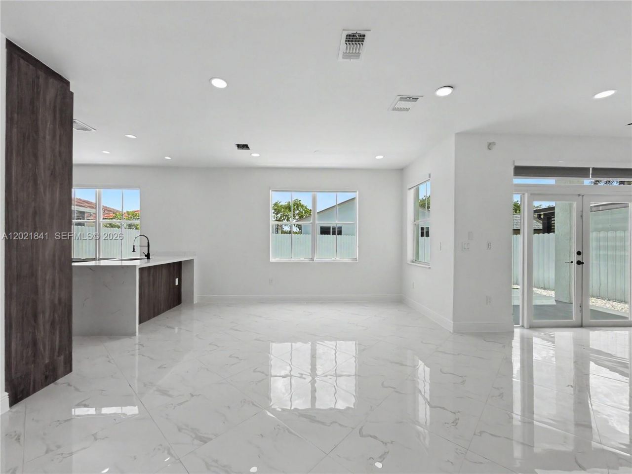 15486 SW 23rd Ln , Miami, FL 33185 Photo