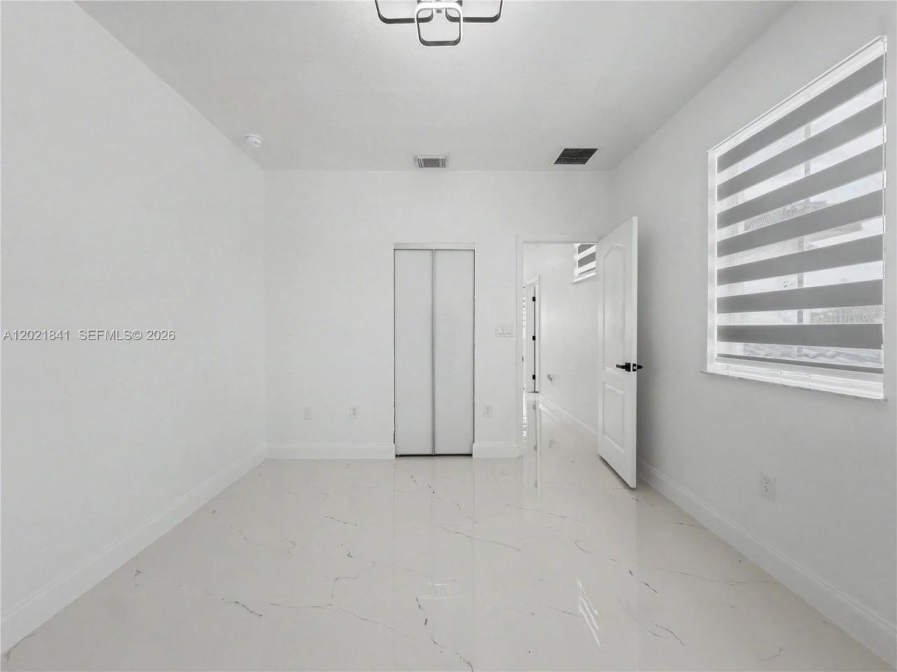 15486 SW 23rd Ln , Miami, FL 33185 Photo