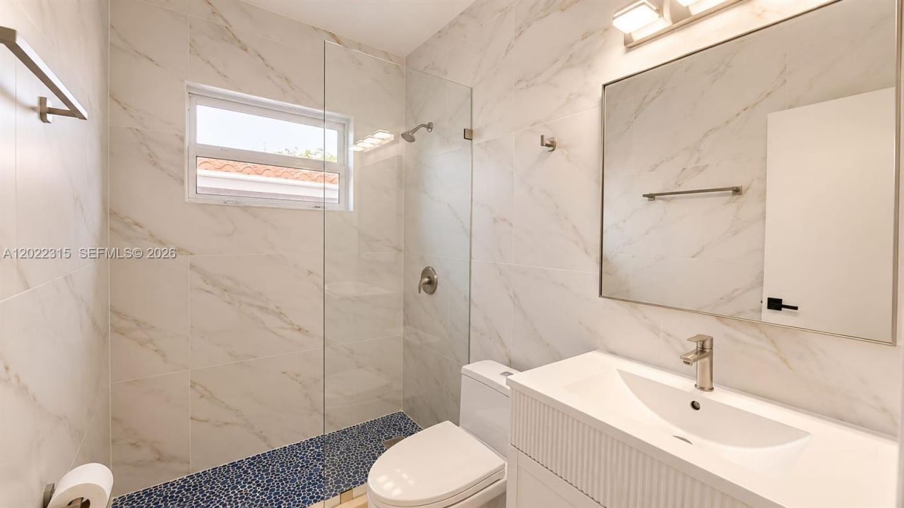 1155 Hayes St, Hollywood, FL 33019 Photo