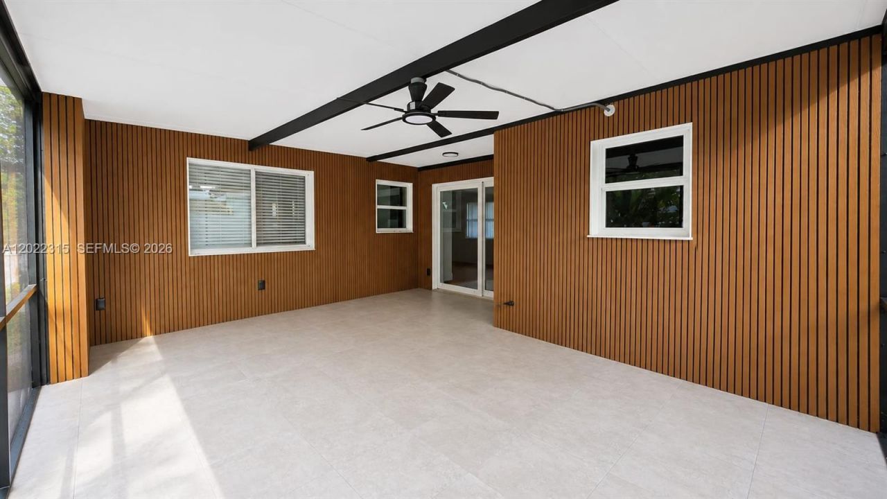 1155 Hayes St, Hollywood, FL 33019 Photo