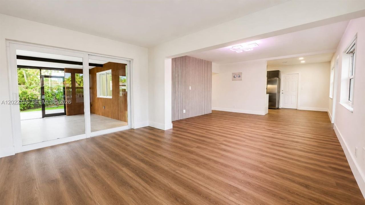 1155 Hayes St, Hollywood, FL 33019 Photo