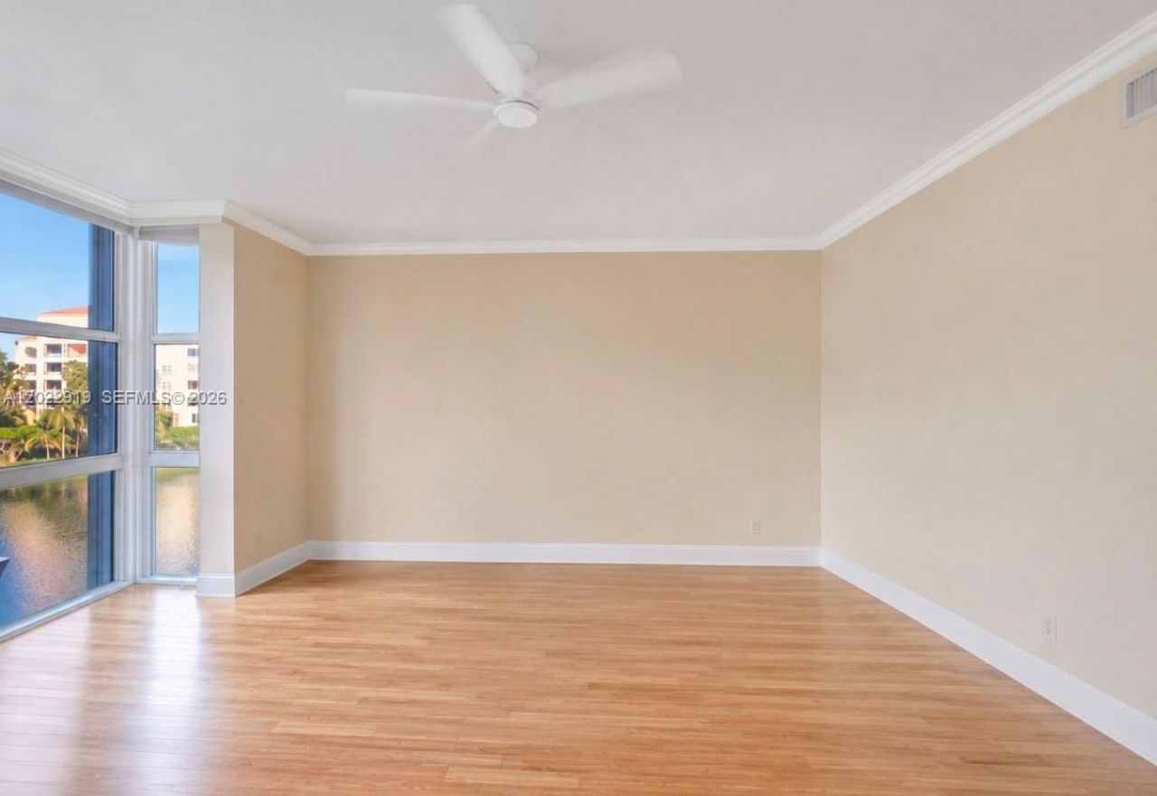 731 Crandon Blvd, Unit 407, Key Biscayne, FL 33149 Photo