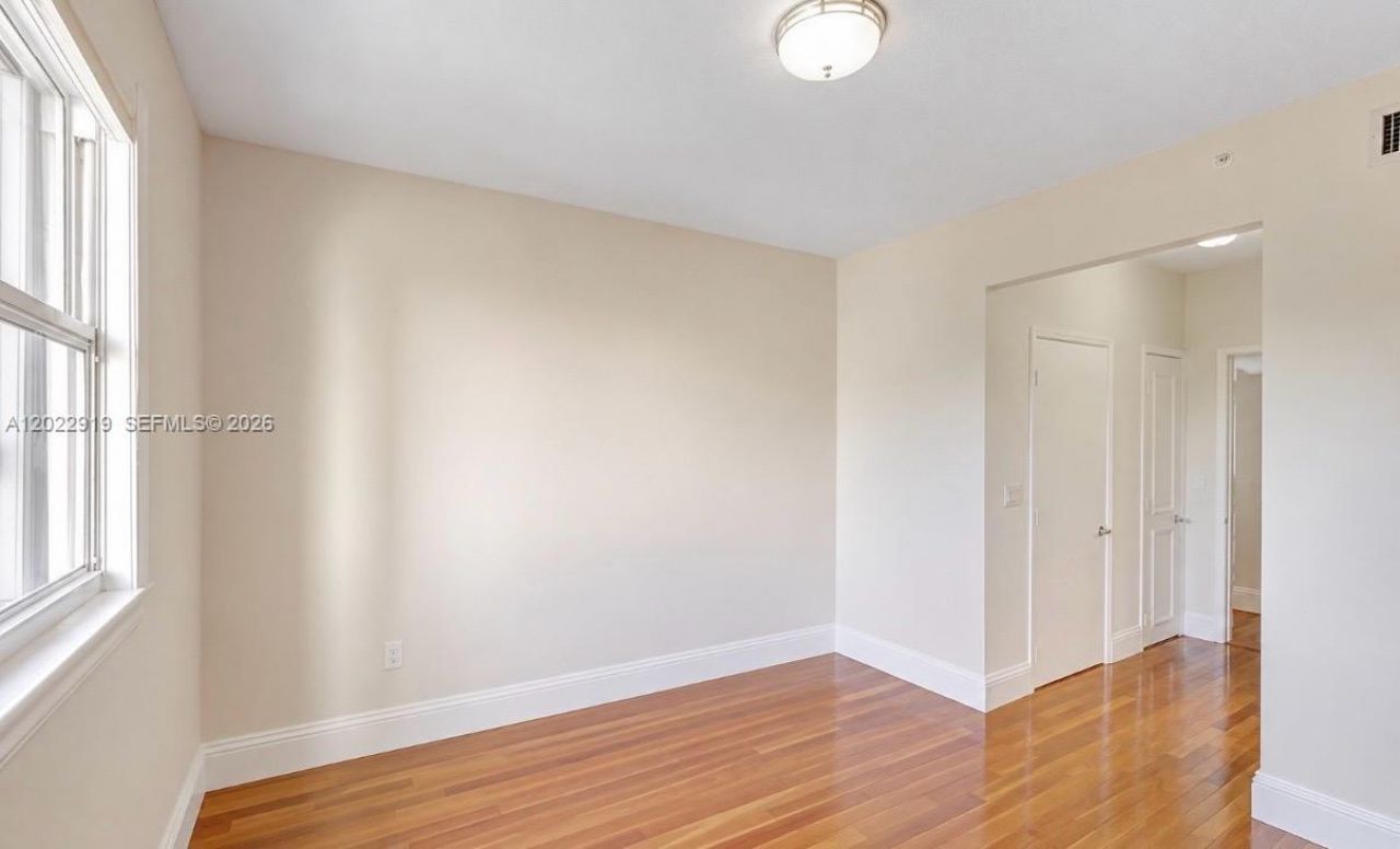 731 Crandon Blvd, Unit 407, Key Biscayne, FL 33149 Photo