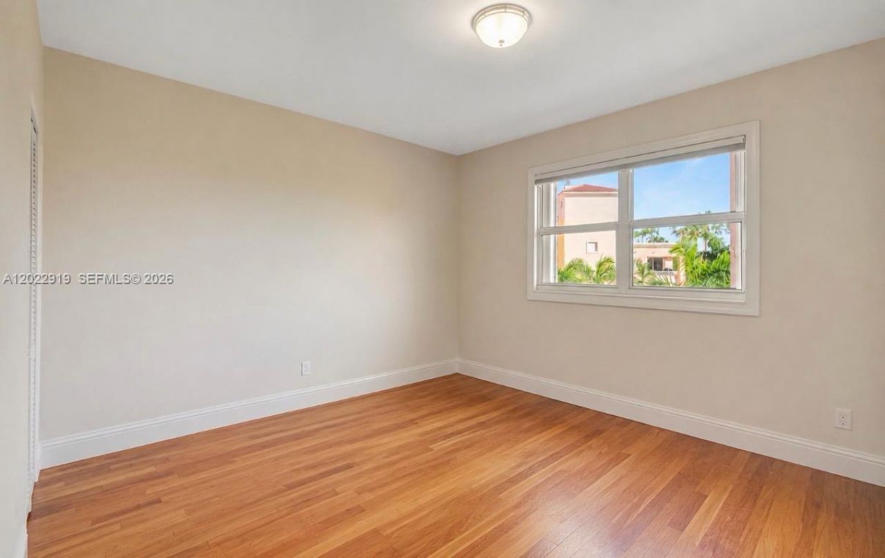 731 Crandon Blvd, Unit 407, Key Biscayne, FL 33149 Photo