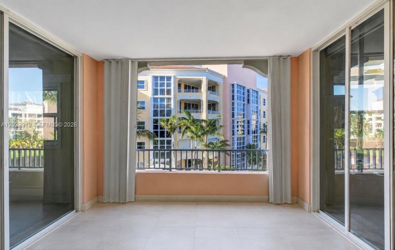 731 Crandon Blvd, Unit 407, Key Biscayne, FL 33149 Photo