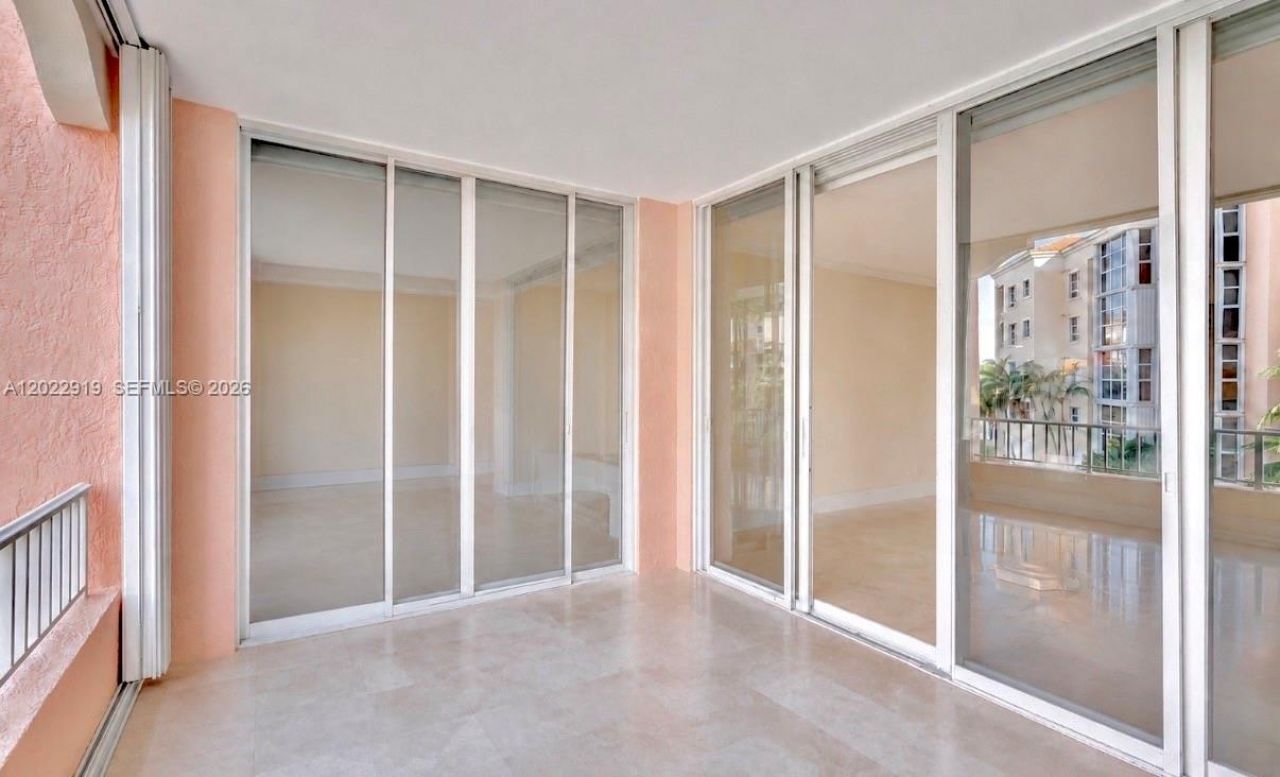 731 Crandon Blvd, Unit 407, Key Biscayne, FL 33149 Photo
