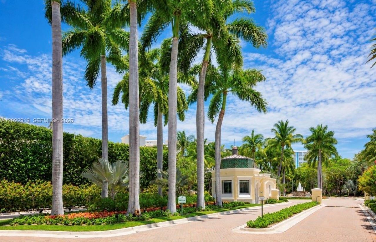 731 Crandon Blvd, Unit 407, Key Biscayne, FL 33149 Photo