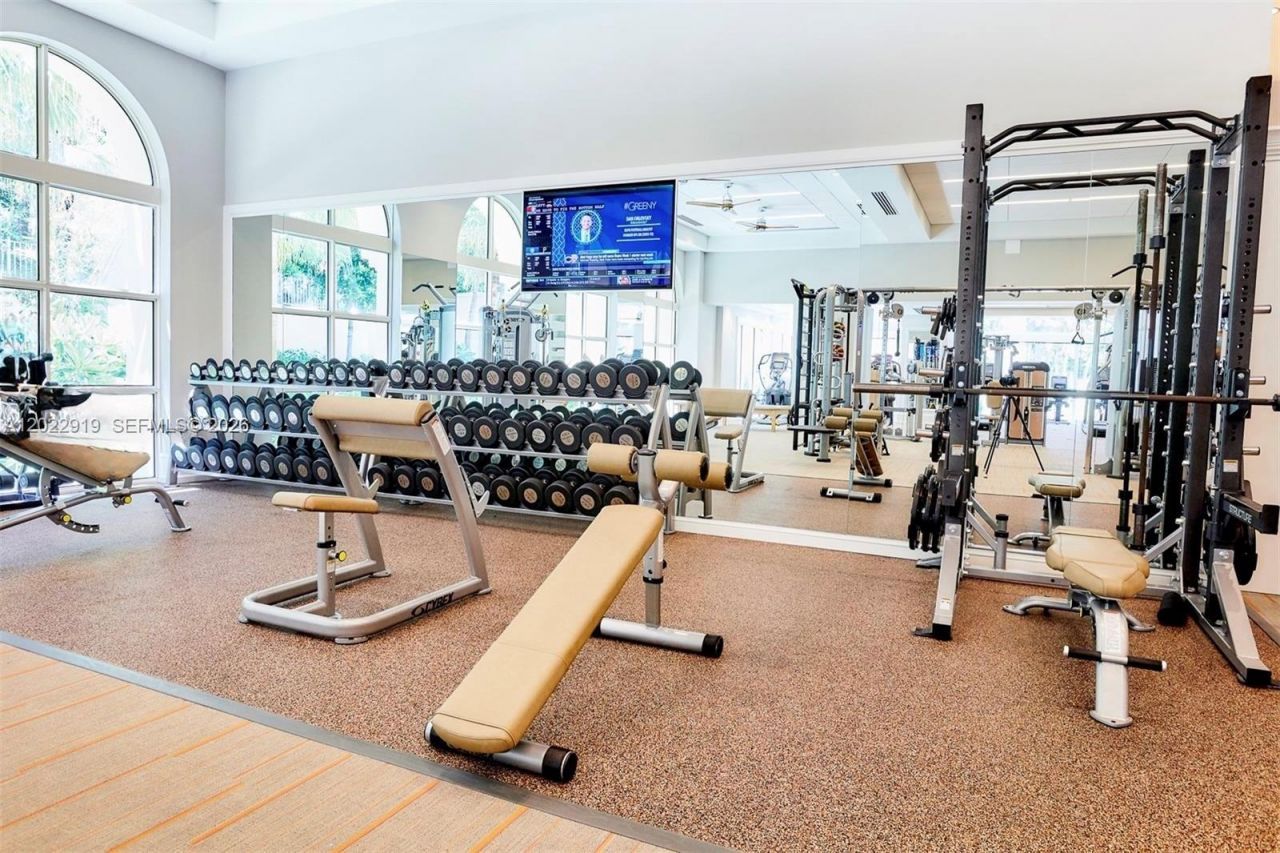 731 Crandon Blvd, Unit 407, Key Biscayne, FL 33149 Photo