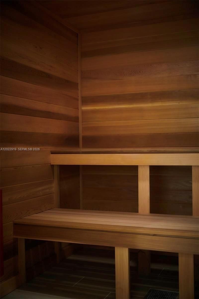 731 Crandon Blvd, Unit 407, Key Biscayne, FL 33149 Photo