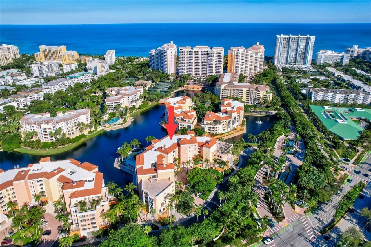 731 Crandon Blvd, Unit 407, Key Biscayne, FL 33149 Photo