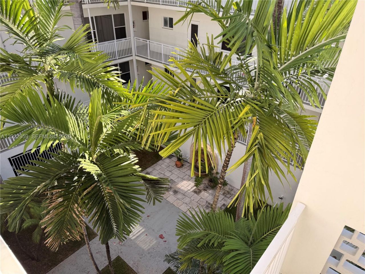 10001 W Bay Harbor Dr, Unit 205, Bay Harbor Islands, FL 33154 Photo