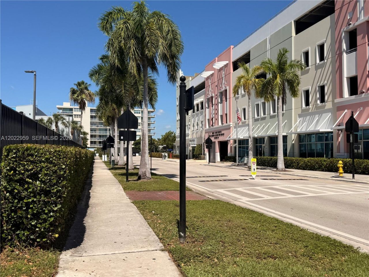 10001 W Bay Harbor Dr, Unit 205, Bay Harbor Islands, FL 33154 Photo