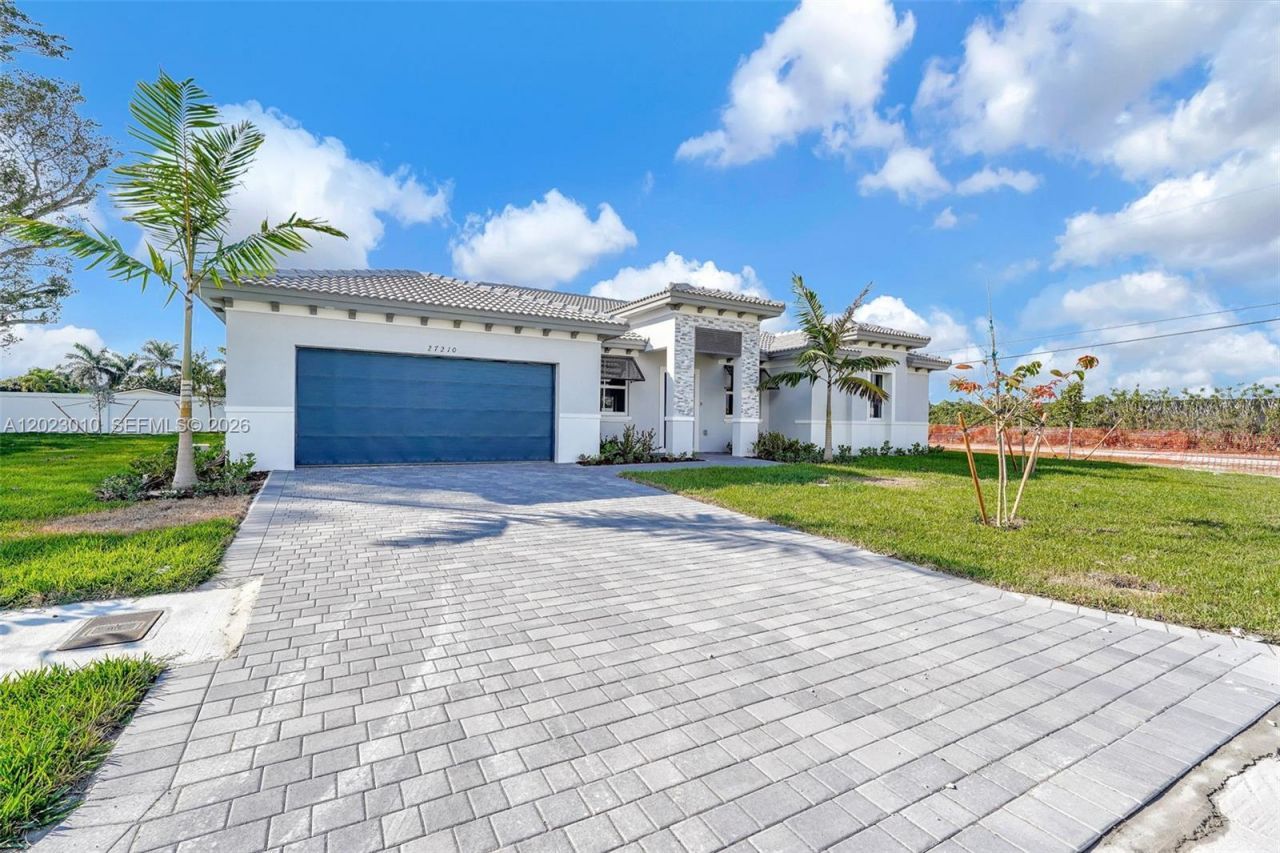 27210 SW 159th Path , Unit 10, Homestead, FL 33031 Photo