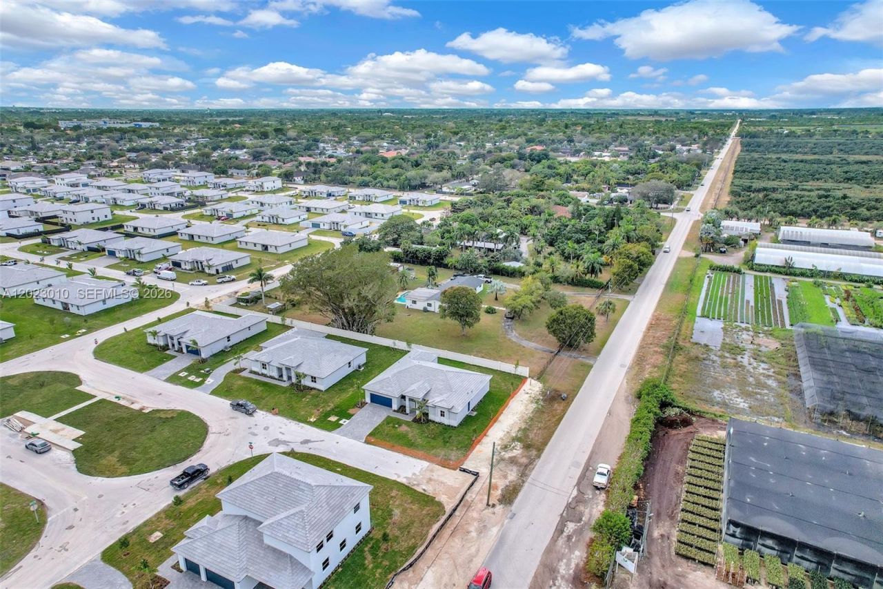 27210 SW 159th Path , Unit 10, Homestead, FL 33031 Photo