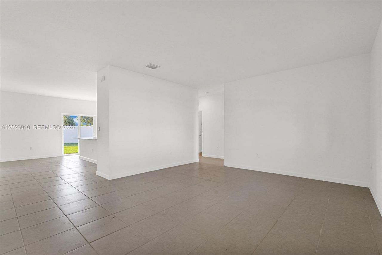 27210 SW 159th Path , Unit 10, Homestead, FL 33031 Photo