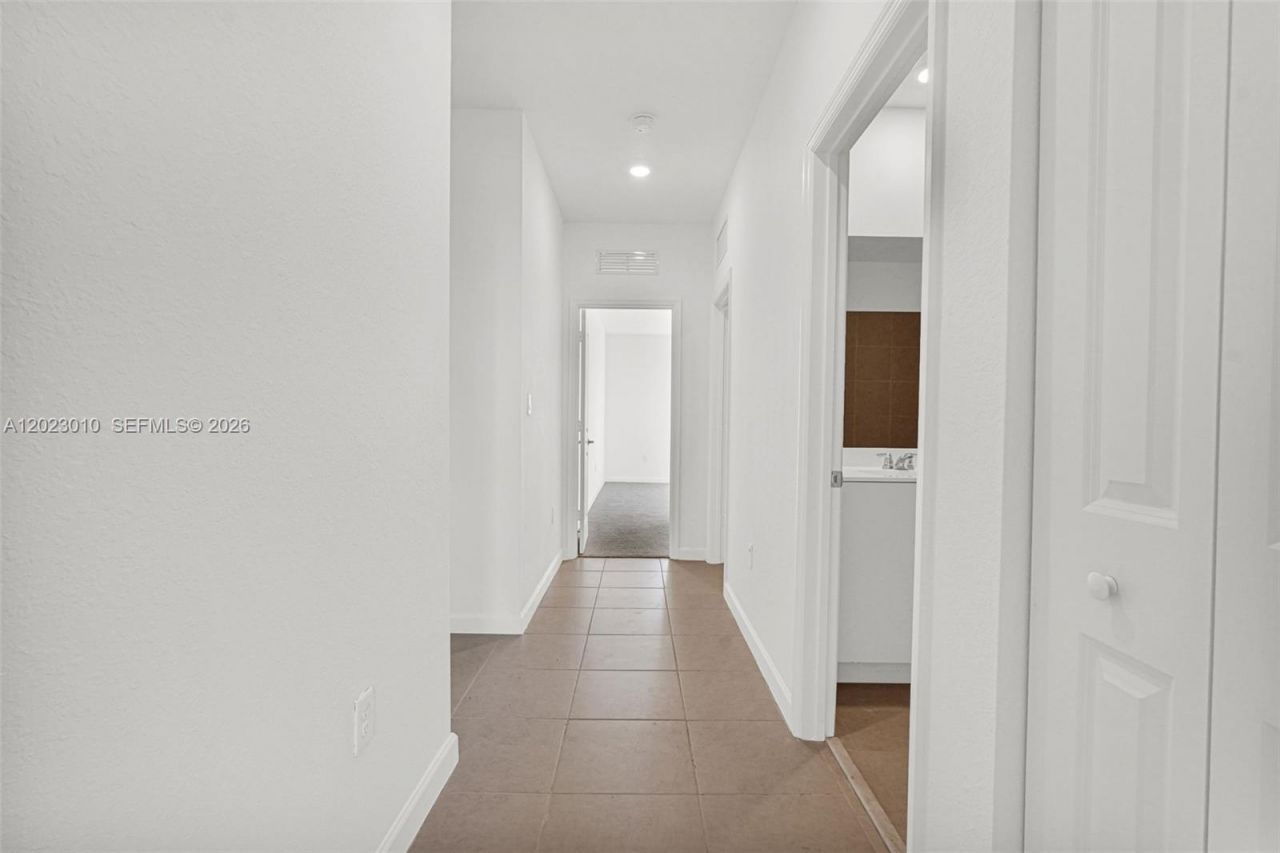 27210 SW 159th Path , Unit 10, Homestead, FL 33031 Photo