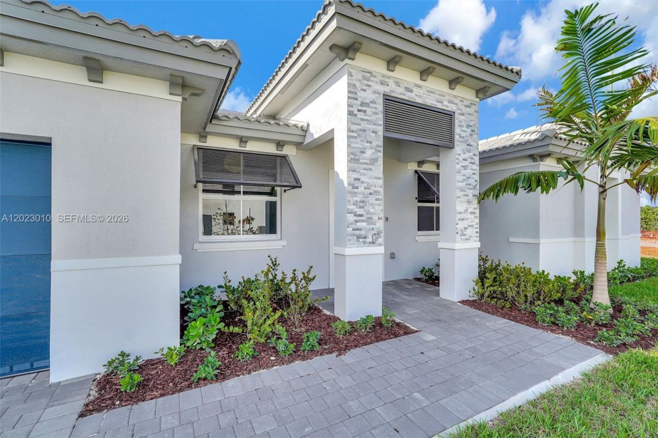 27210 SW 159th Path , Unit 10, Homestead, FL 33031 Photo