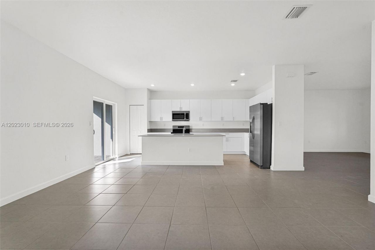 27210 SW 159th Path , Unit 10, Homestead, FL 33031 Photo