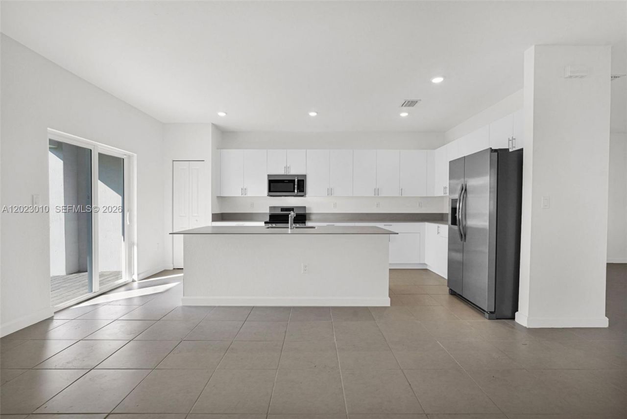 27210 SW 159th Path , Unit 10, Homestead, FL 33031 Photo