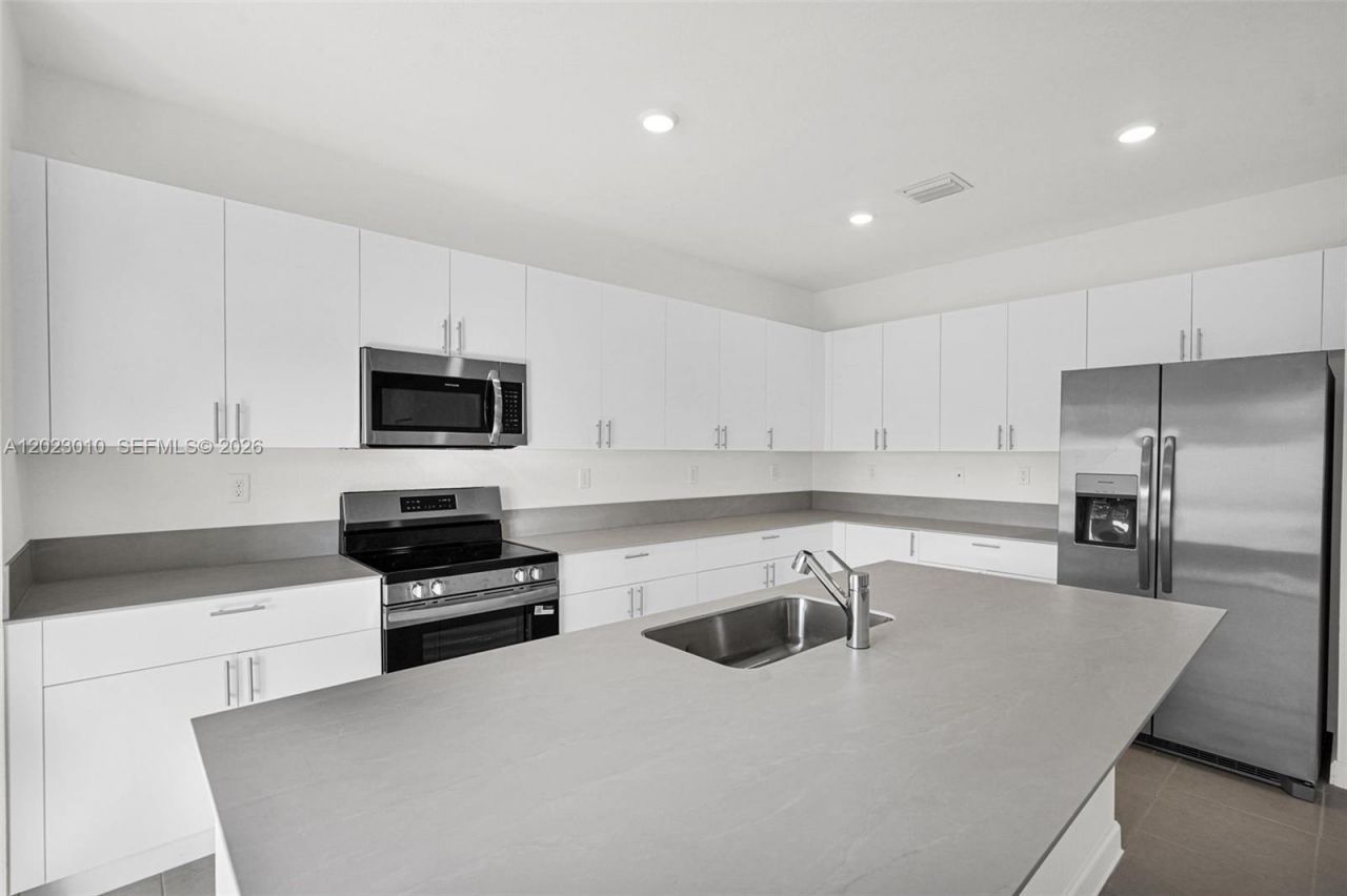 27210 SW 159th Path , Unit 10, Homestead, FL 33031 Photo