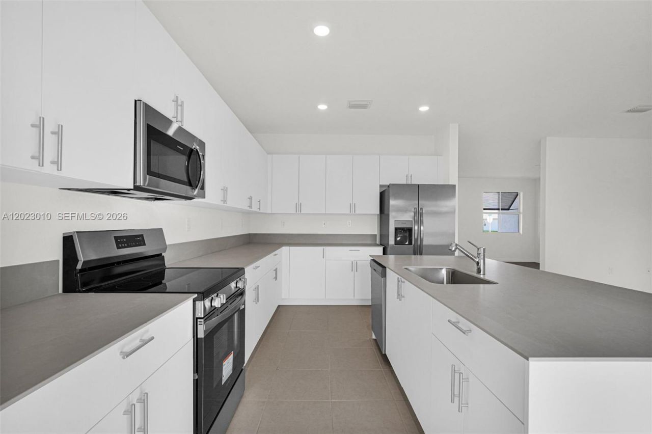 27210 SW 159th Path , Unit 10, Homestead, FL 33031 Photo