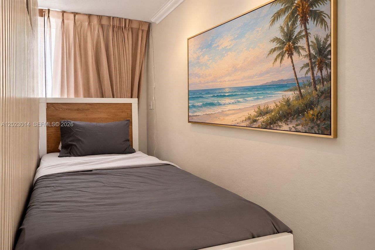 19201 Collins Ave, Unit 949, Sunny Isles Beach, FL 33160 Photo