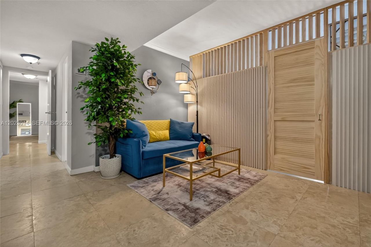 19201 Collins Ave, Unit 949, Sunny Isles Beach, FL 33160 Photo