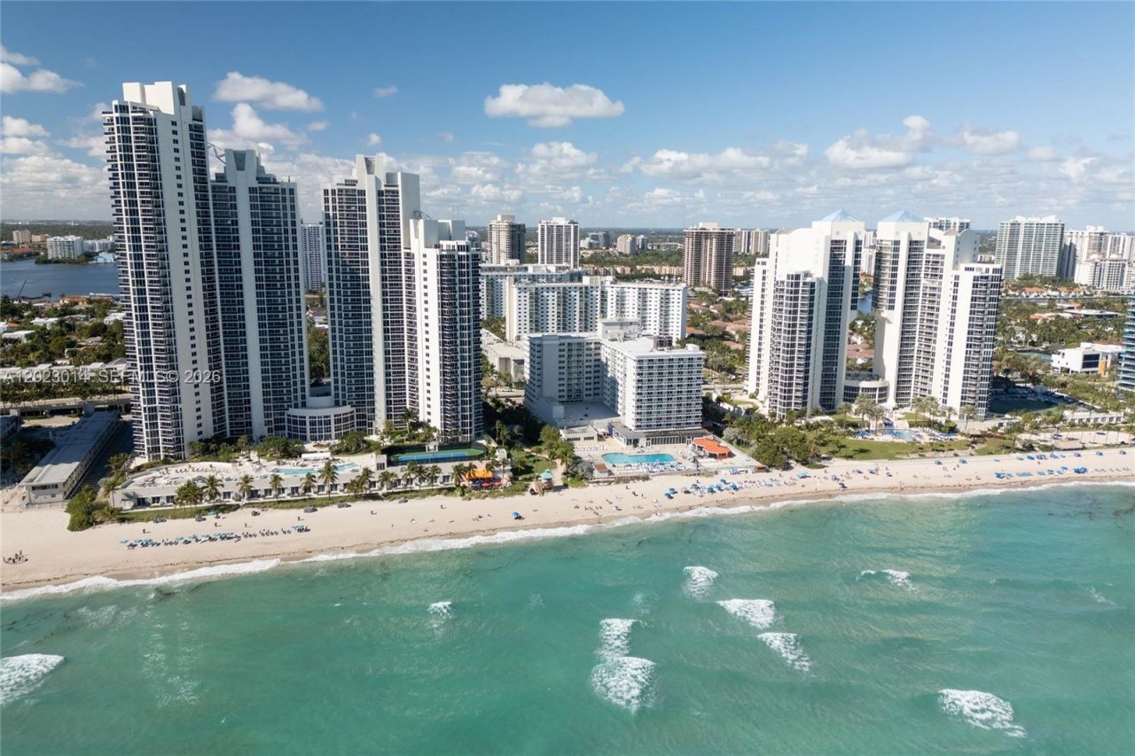 19201 Collins Ave, Unit 949, Sunny Isles Beach, FL 33160 Photo