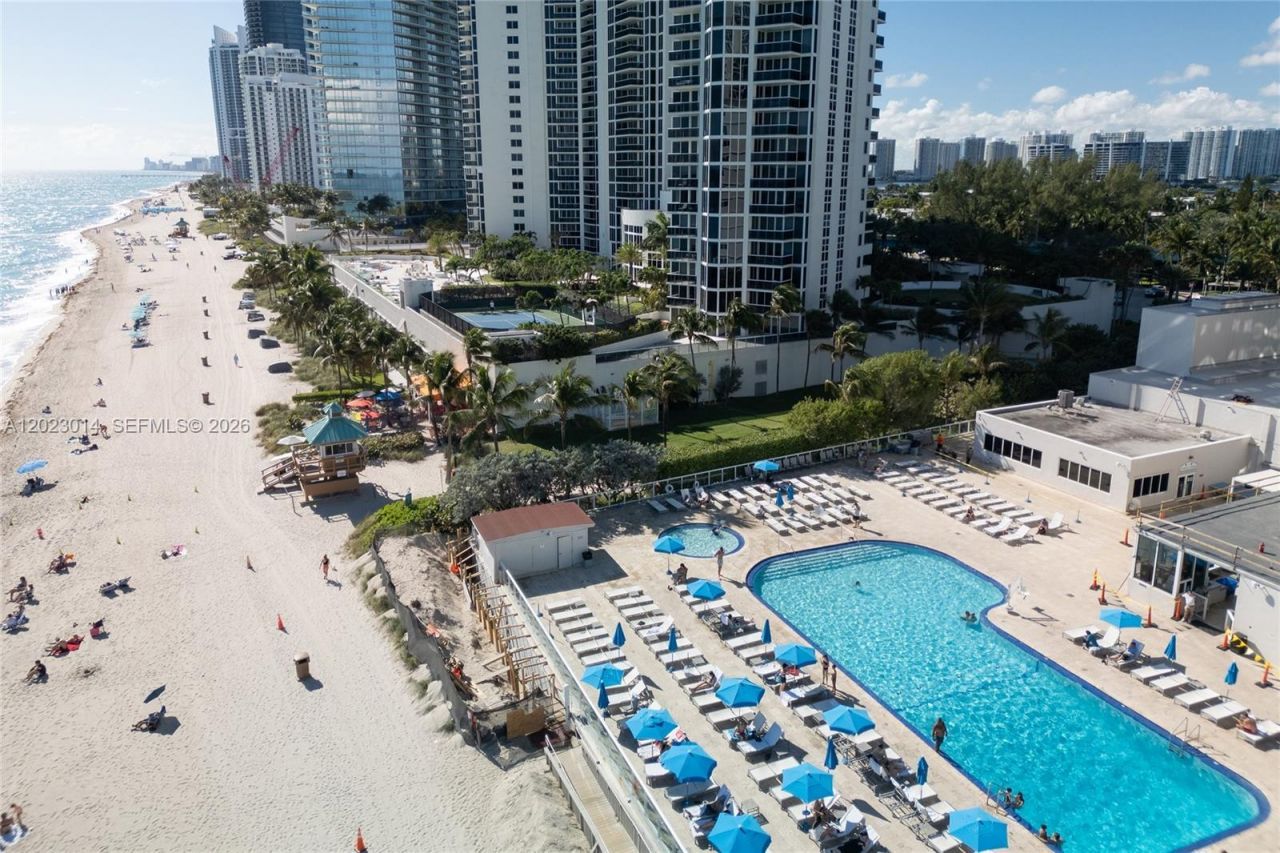 19201 Collins Ave, Unit 949, Sunny Isles Beach, FL 33160 Photo