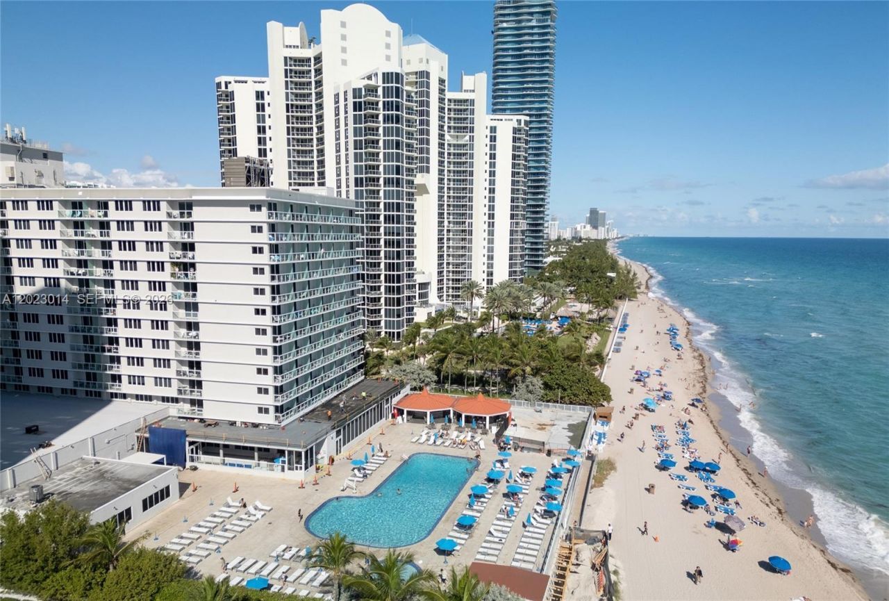 19201 Collins Ave, Unit 949, Sunny Isles Beach, FL 33160 Photo