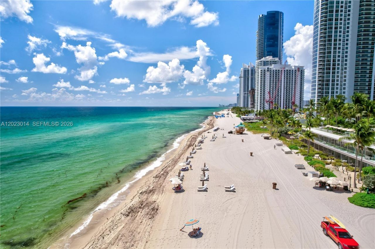 19201 Collins Ave, Unit 949, Sunny Isles Beach, FL 33160 Photo