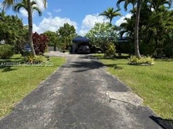 8331 SW 100th St, Miami, FL 33156