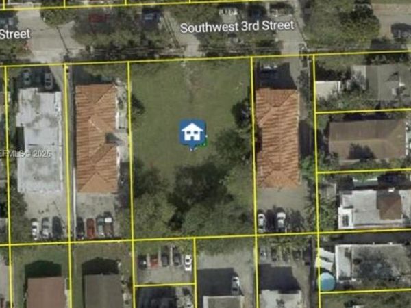 1534 SW 3rd St , Miami, FL 33135