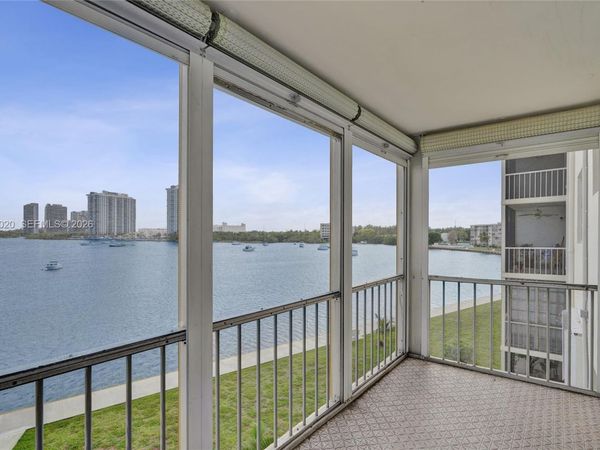 2920 Point East Dr , Unit N408, Aventura, FL 33160