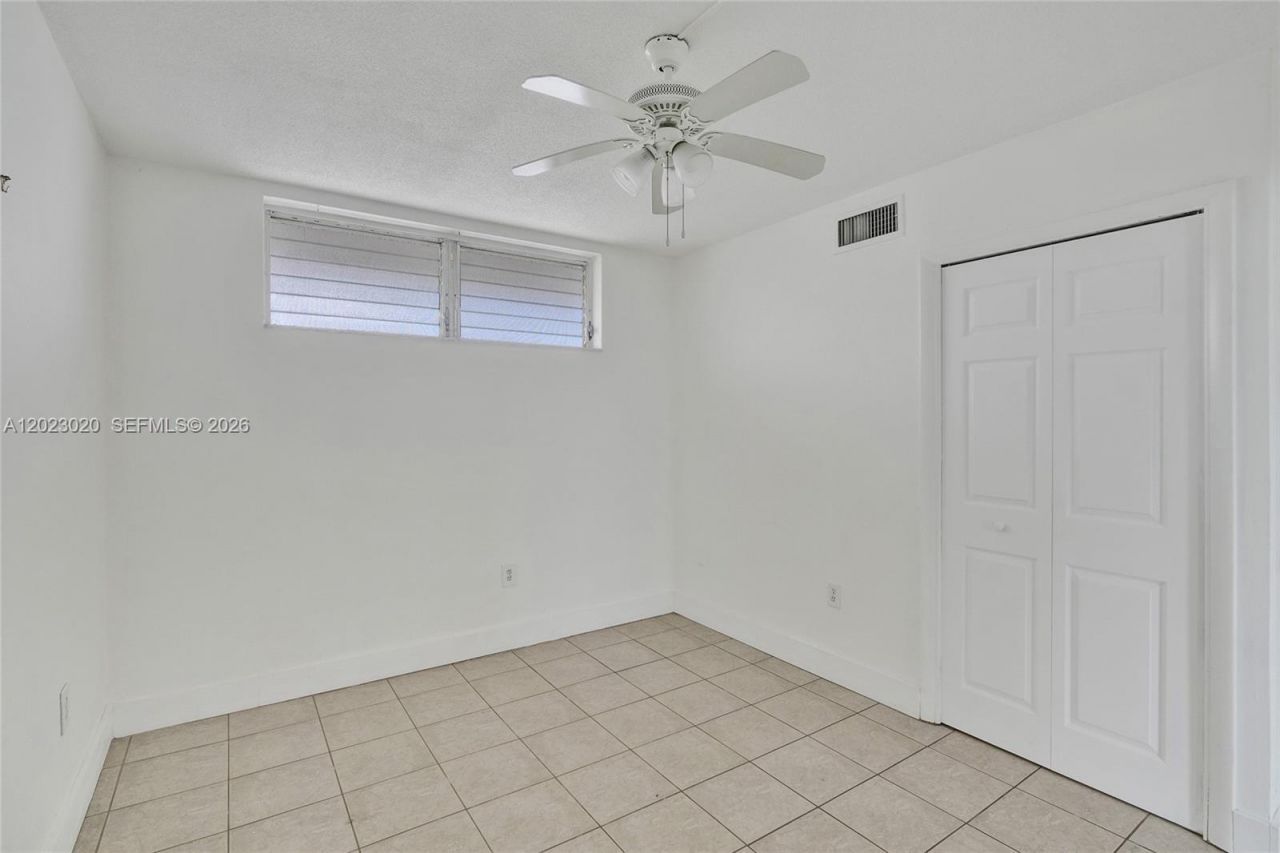 2920 Point East Dr , Unit N408, Aventura, FL 33160 Photo