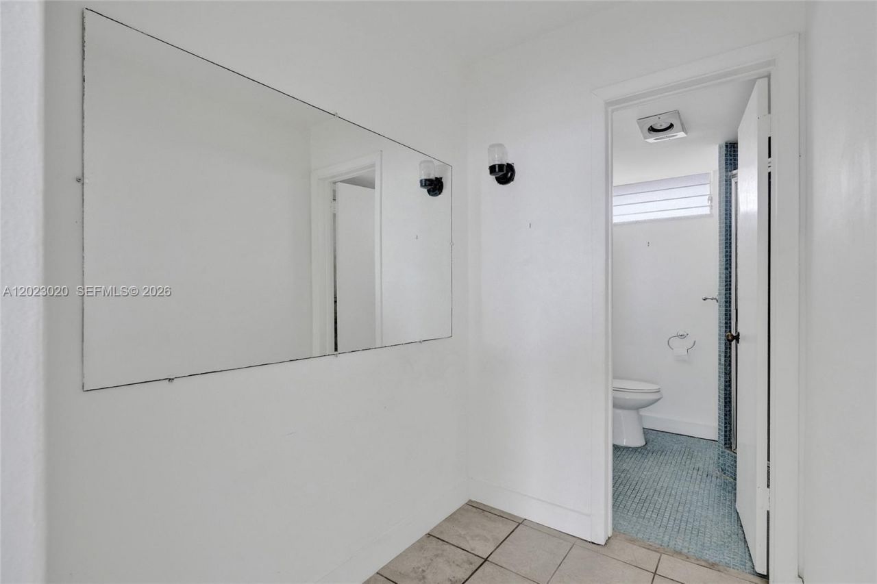 2920 Point East Dr , Unit N408, Aventura, FL 33160 Photo