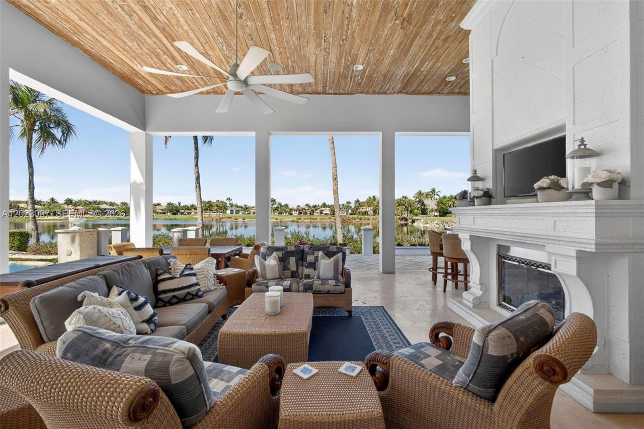 656 Hermitage Cir, Palm Beach Gardens, FL 33410 Photo