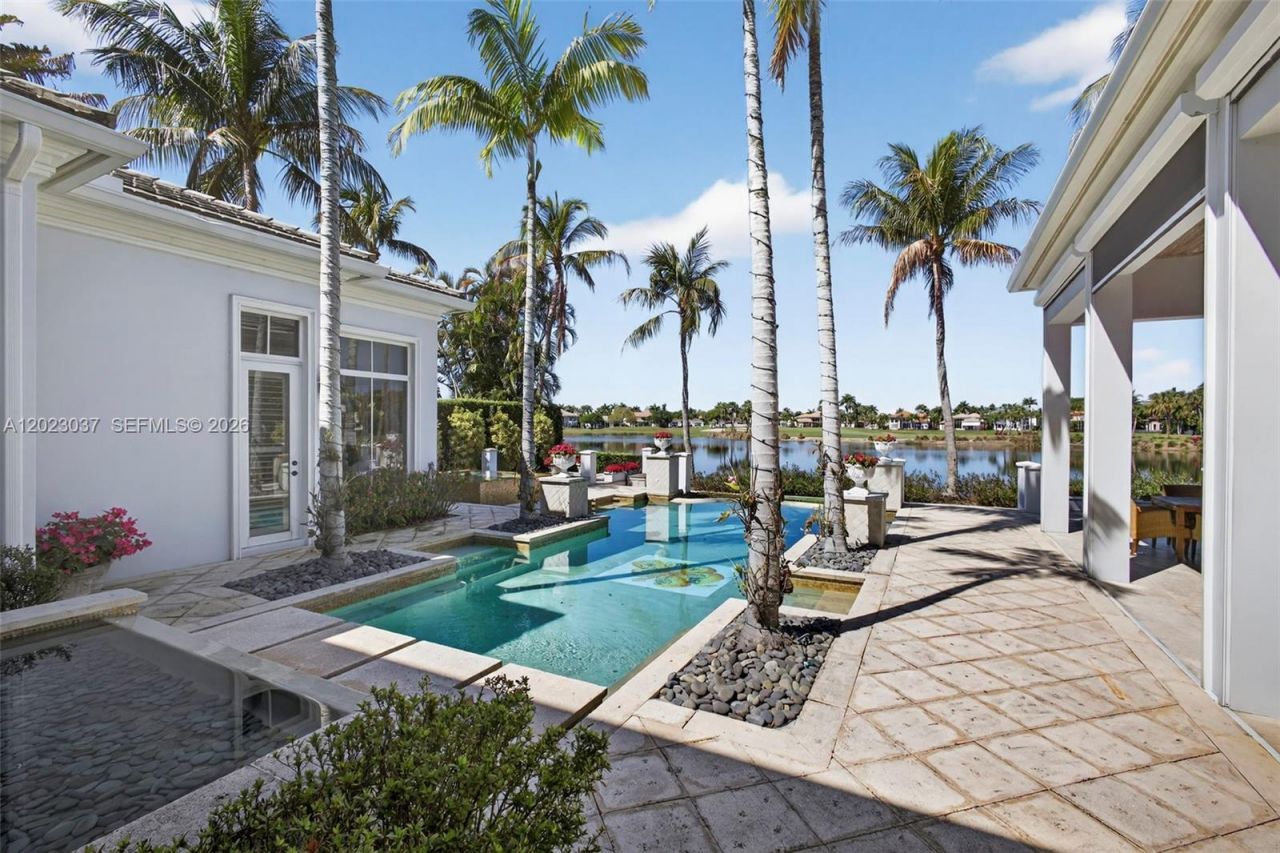 656 Hermitage Cir, Palm Beach Gardens, FL 33410 Photo