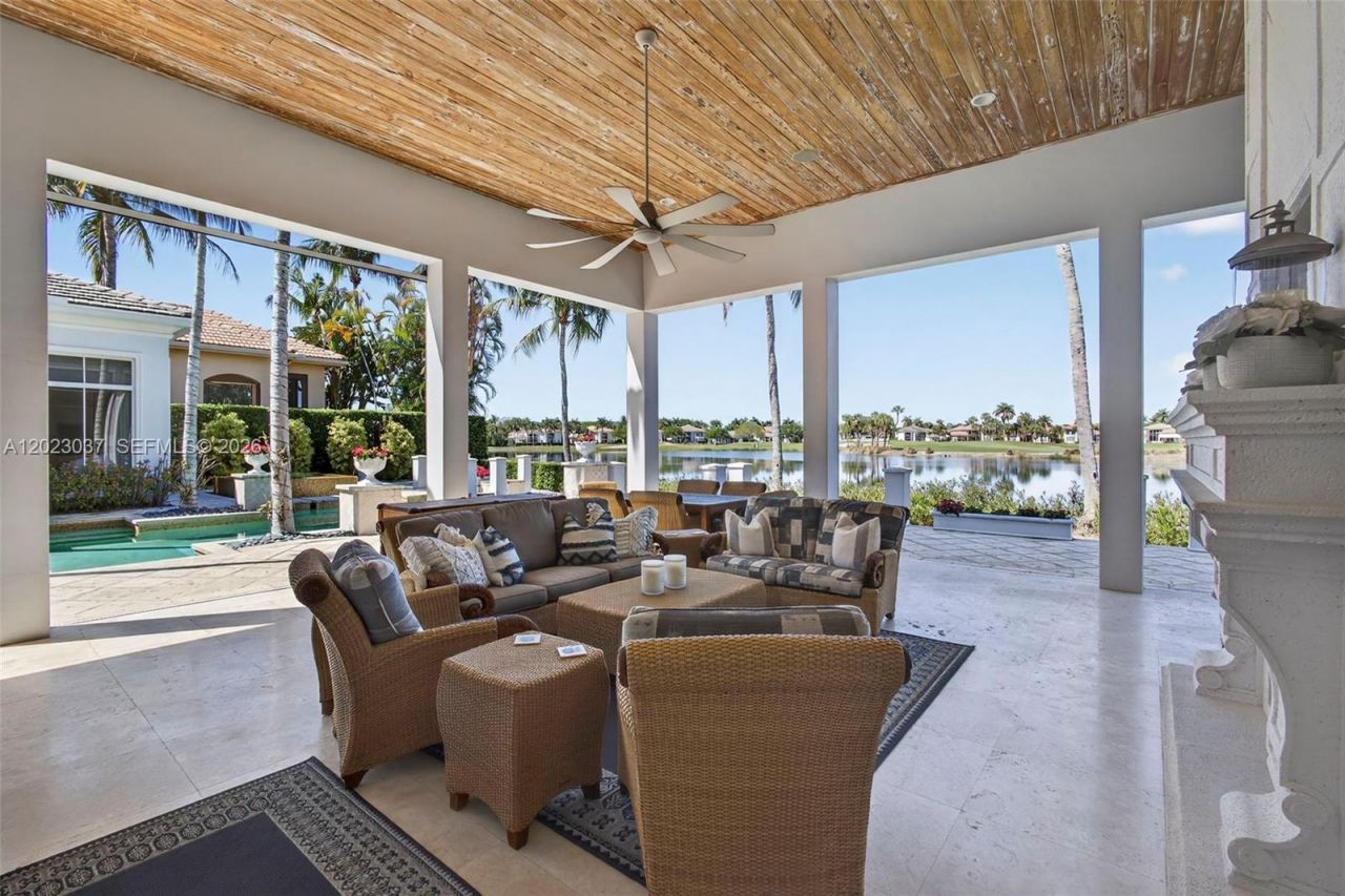 656 Hermitage Cir, Palm Beach Gardens, FL 33410 Photo