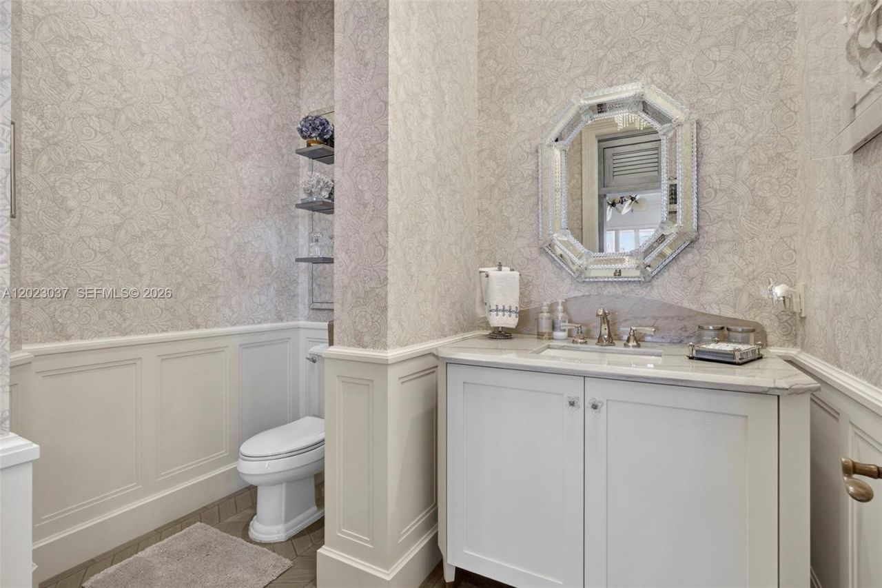 656 Hermitage Cir, Palm Beach Gardens, FL 33410 Photo