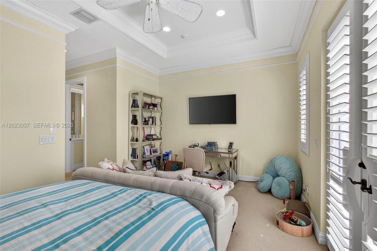 656 Hermitage Cir, Palm Beach Gardens, FL 33410 Photo