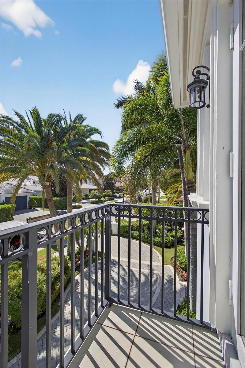 656 Hermitage Cir, Palm Beach Gardens, FL 33410 Photo